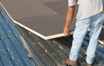 benefits of insulating Thornton Rust flat roofing